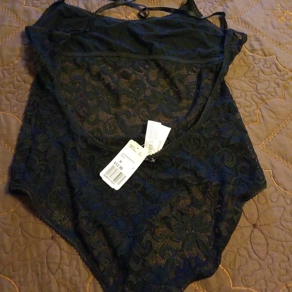 Lingerie Sleepwear - Picture 2 of 3